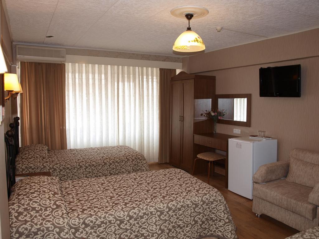 Hotel Nezih Isztambul Kültér fotó