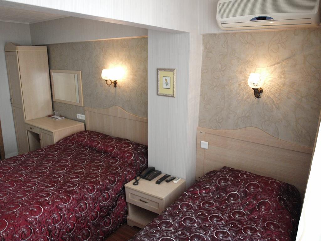 Hotel Nezih Isztambul Kültér fotó